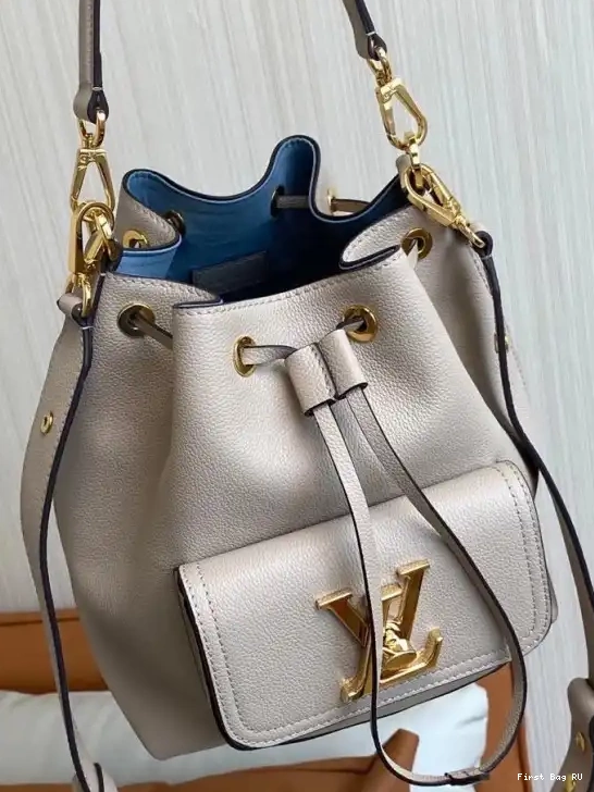 Firstbag LOUIS BUCKET VUITTON LOCKME 0531